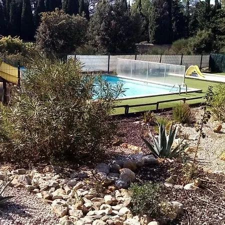 Le Pinada - Maeva Campingplads Fabrezan