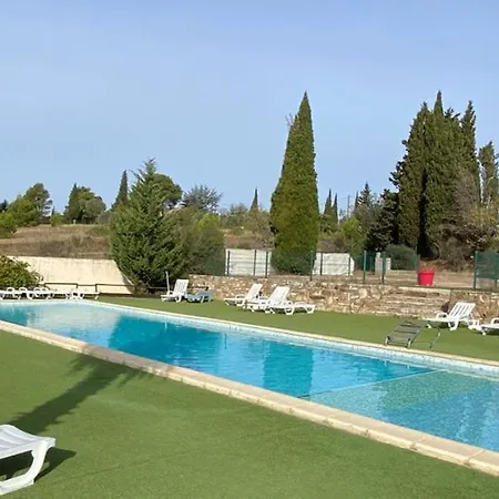 Le Pinada - Maeva Campingplads Fabrezan